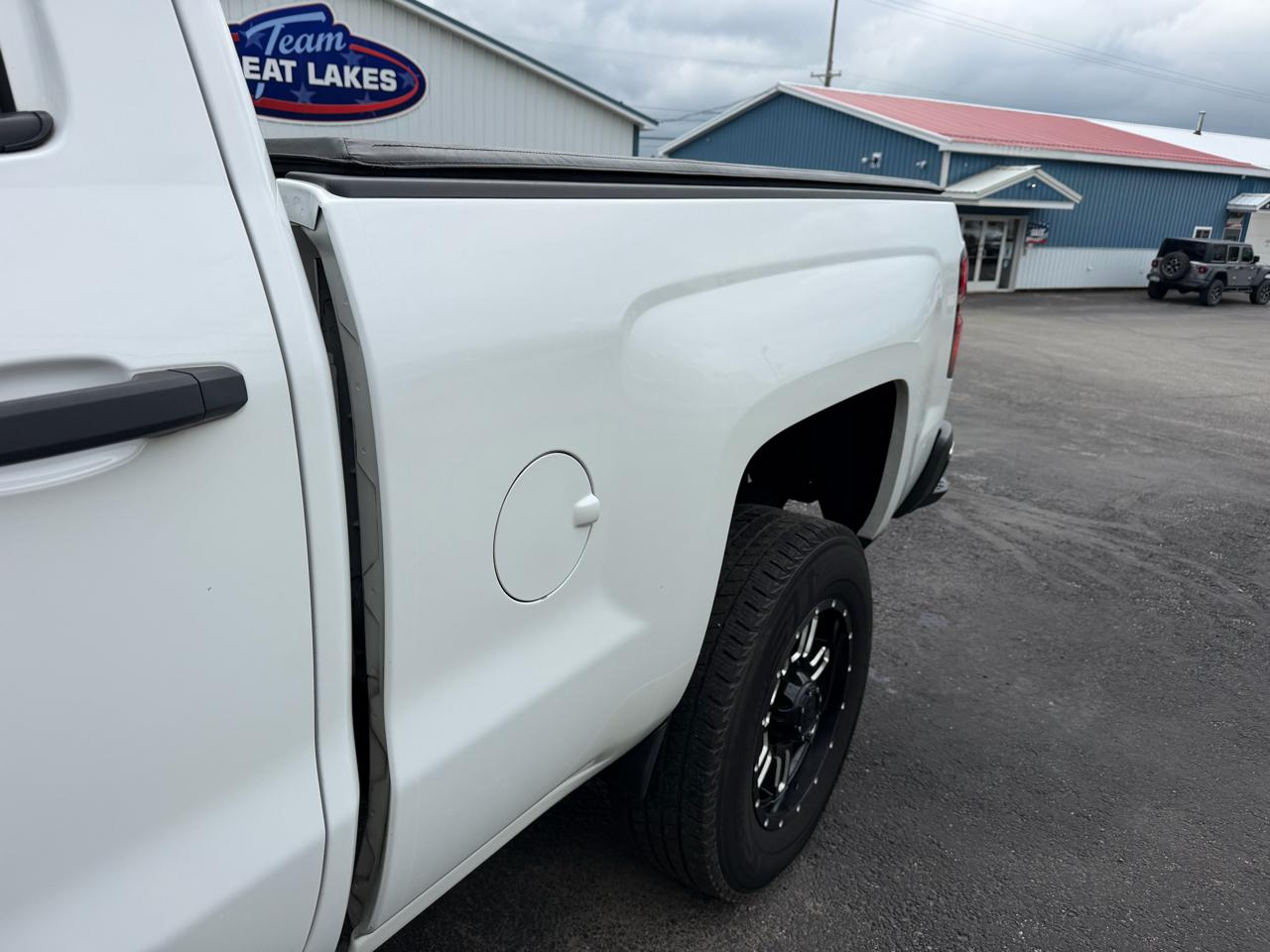Chevrolet Silverado 2500HD 4WD Crew Cab 153.7" LT 2015