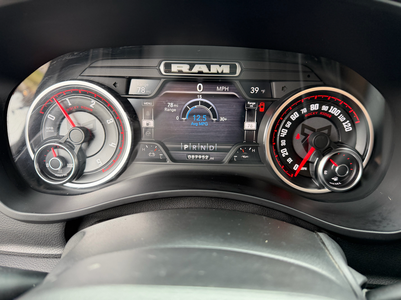 RAM 2500 Big Horn 4x4 Crew Cab 6'4" Box 2022