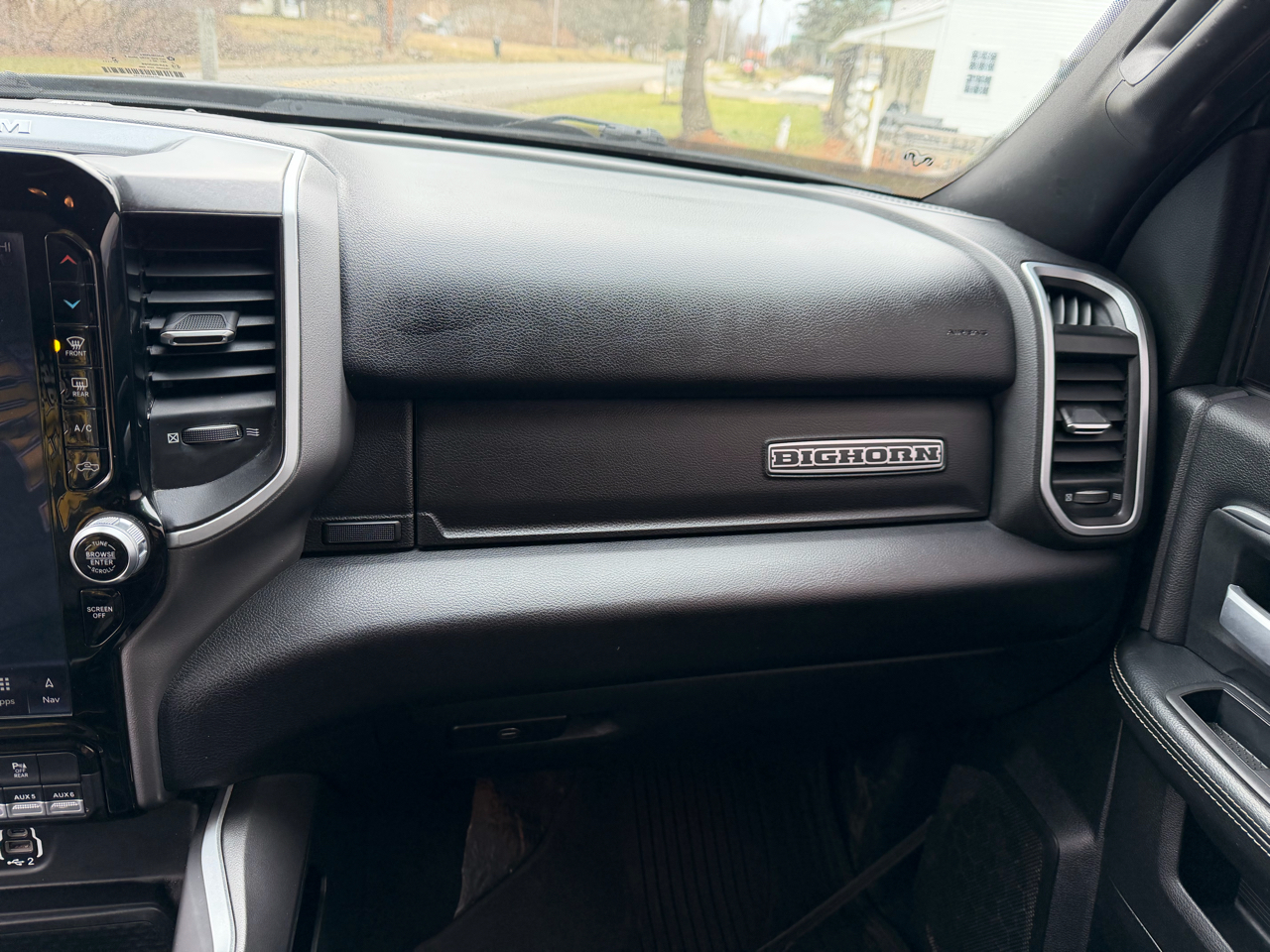 RAM 2500 Big Horn 4x4 Crew Cab 6'4" Box 2022