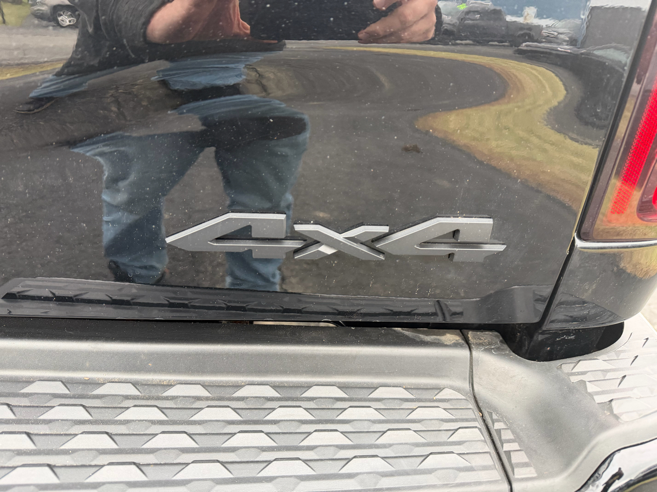 RAM 2500 Laramie 4x4 Crew Cab 6'4" Box 2021