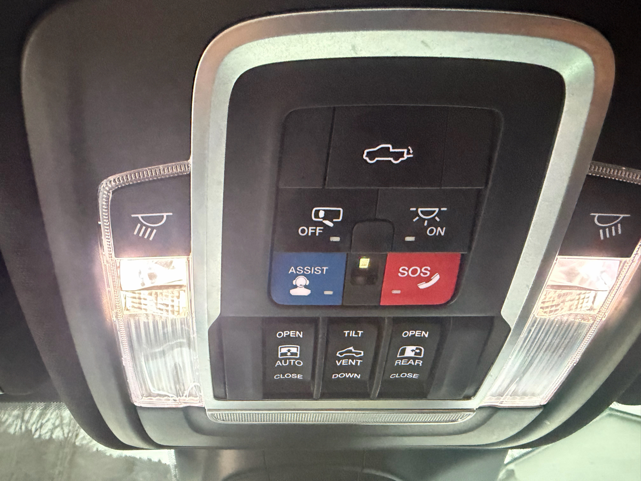 RAM 2500 Laramie 4x4 Crew Cab 6'4" Box 2021