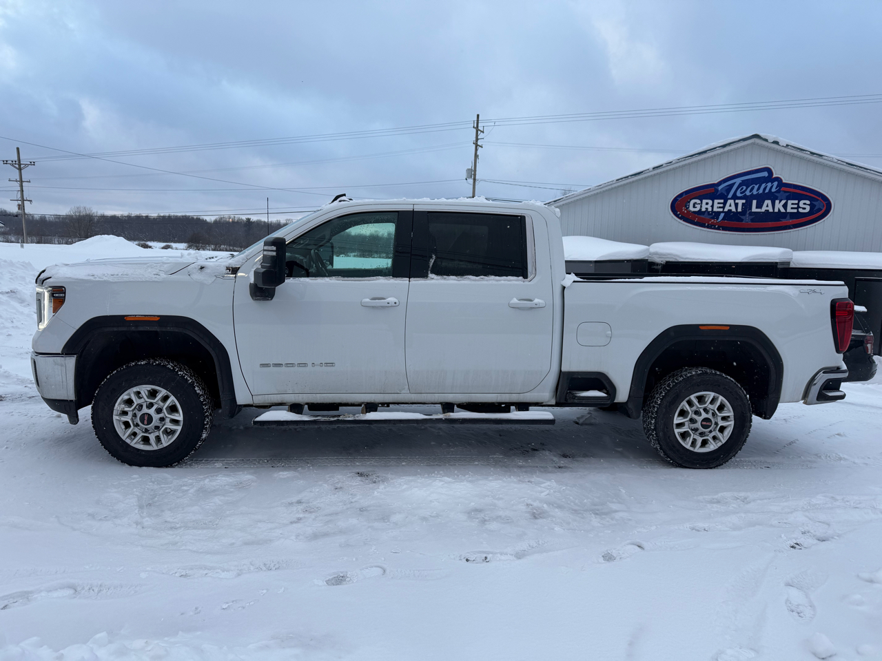 GMC Sierra 2500HD 4WD Crew Cab 159" SLE 2022