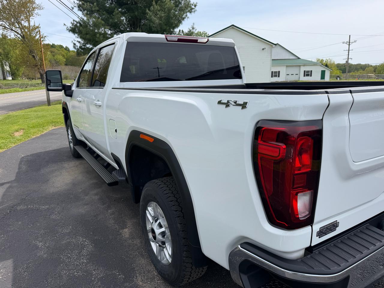 GMC Sierra 2500HD 4WD Crew Cab 159" SLE 2022