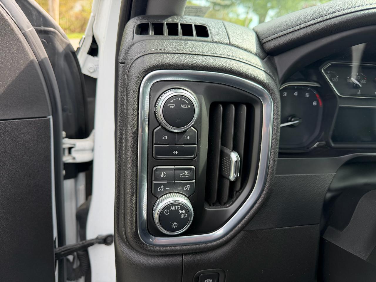 GMC Sierra 2500HD 4WD Crew Cab 159" SLE 2022