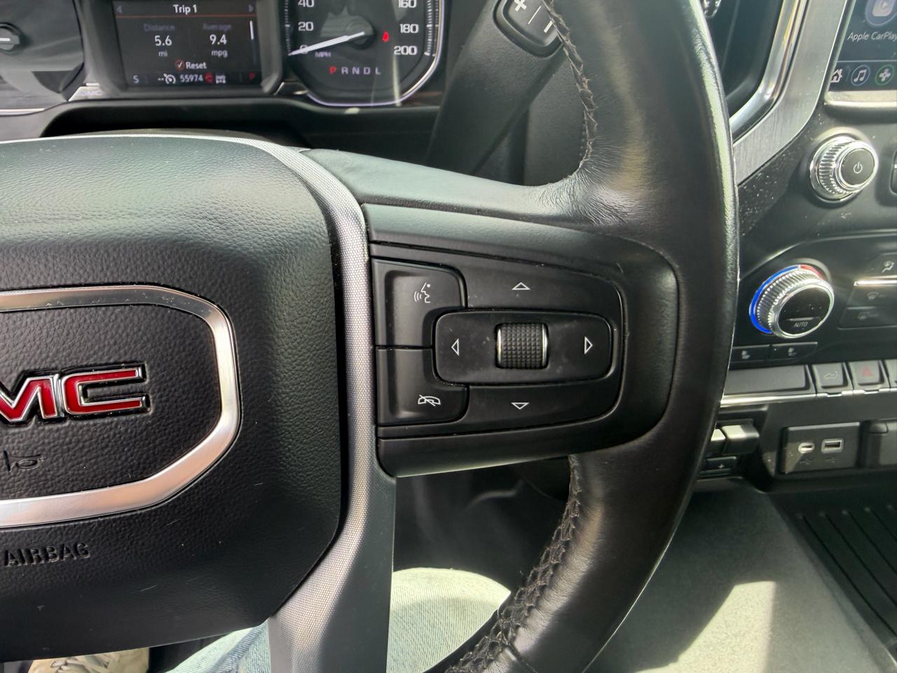 GMC Sierra 2500HD 4WD Crew Cab 159" SLE 2022