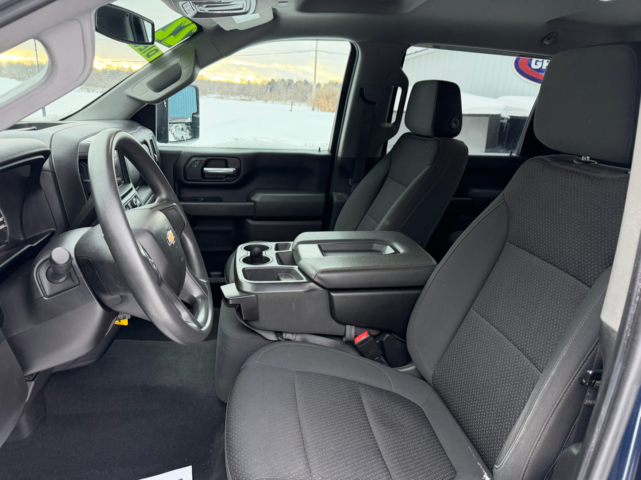 Chevrolet Silverado 2500HD 4WD Crew Cab 159" Custom 2022