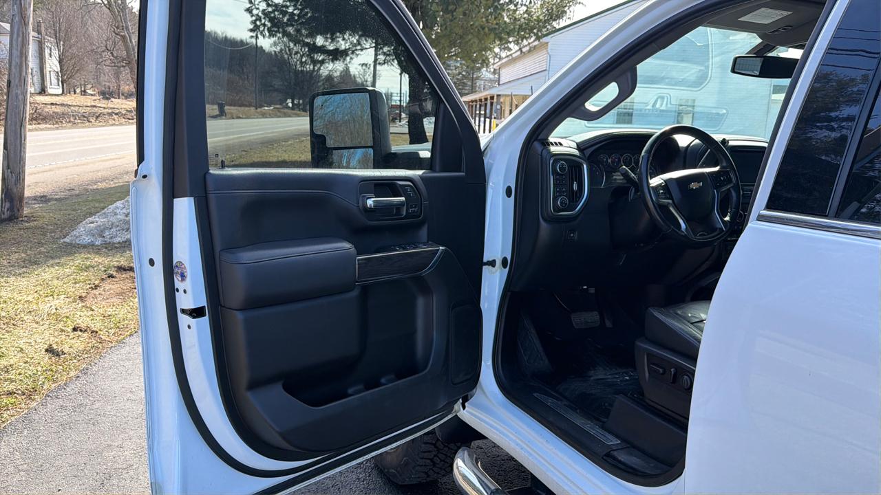 Chevrolet Silverado 2500HD 4WD Crew Cab 159" LTZ 2020