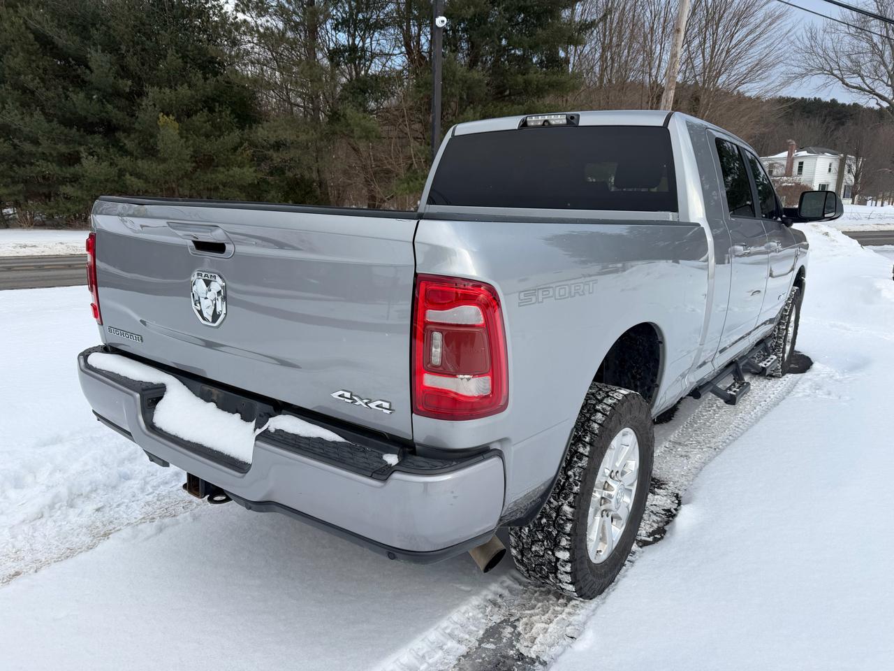 RAM 2500 Big Horn 4x4 Mega Cab 6'4" Box 2019