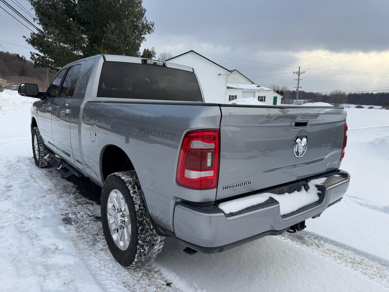 RAM 2500 Big Horn 4x4 Mega Cab 6'4" Box 2019