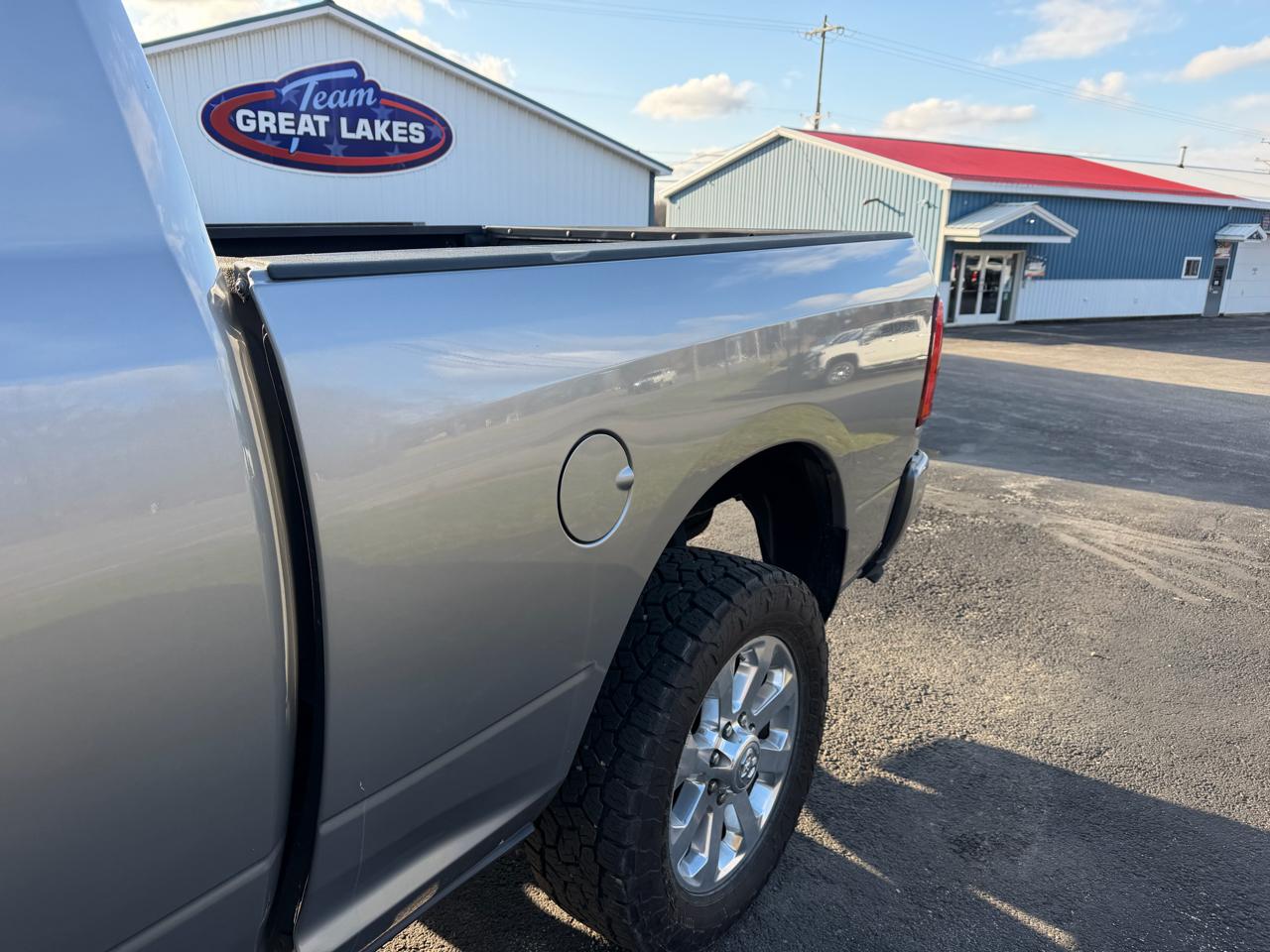 RAM 2500 Big Horn 4x4 Mega Cab 6'4" Box 2019