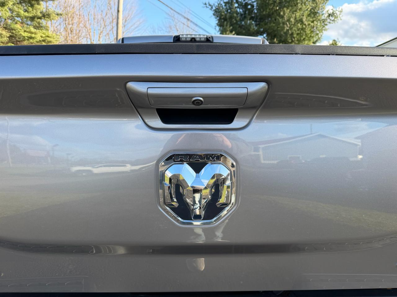 RAM 2500 Big Horn 4x4 Mega Cab 6'4" Box 2019