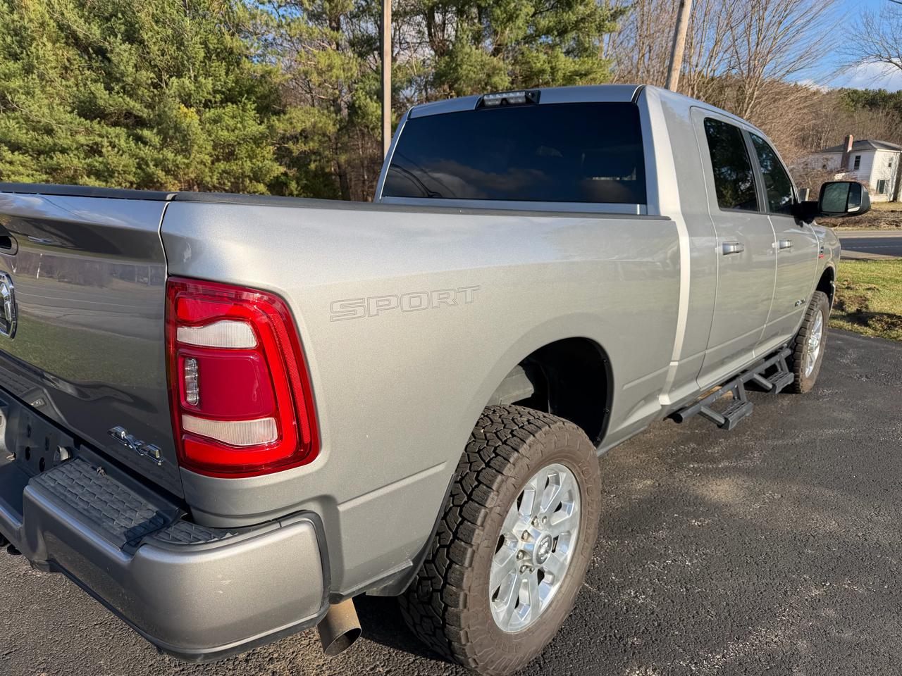 RAM 2500 Big Horn 4x4 Mega Cab 6'4" Box 2019