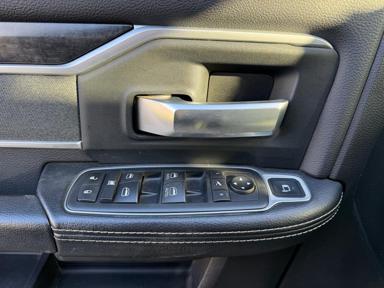 RAM 2500 Big Horn 4x4 Mega Cab 6'4" Box 2019