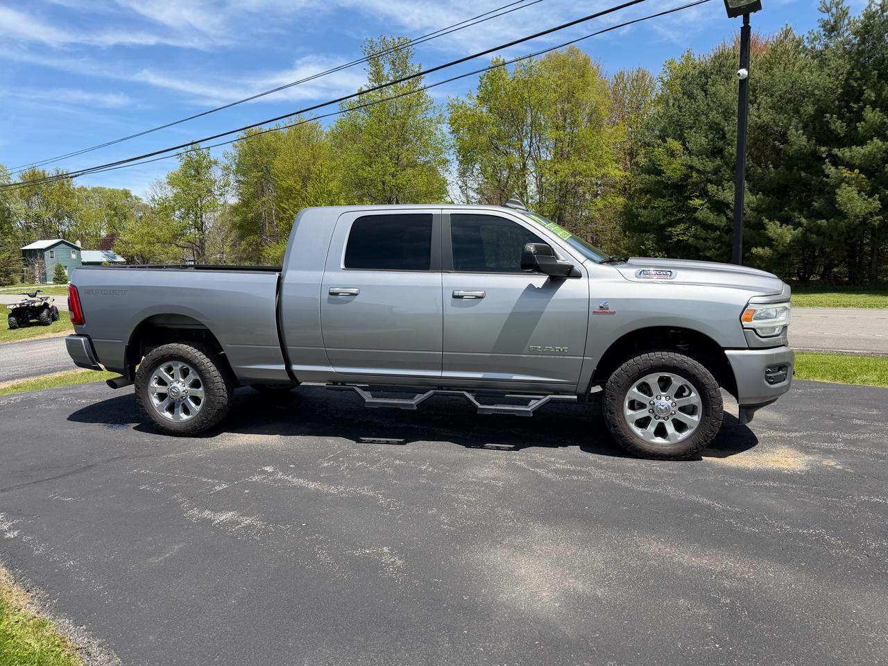 RAM 2500 Big Horn 4x4 Mega Cab 6'4" Box 2019