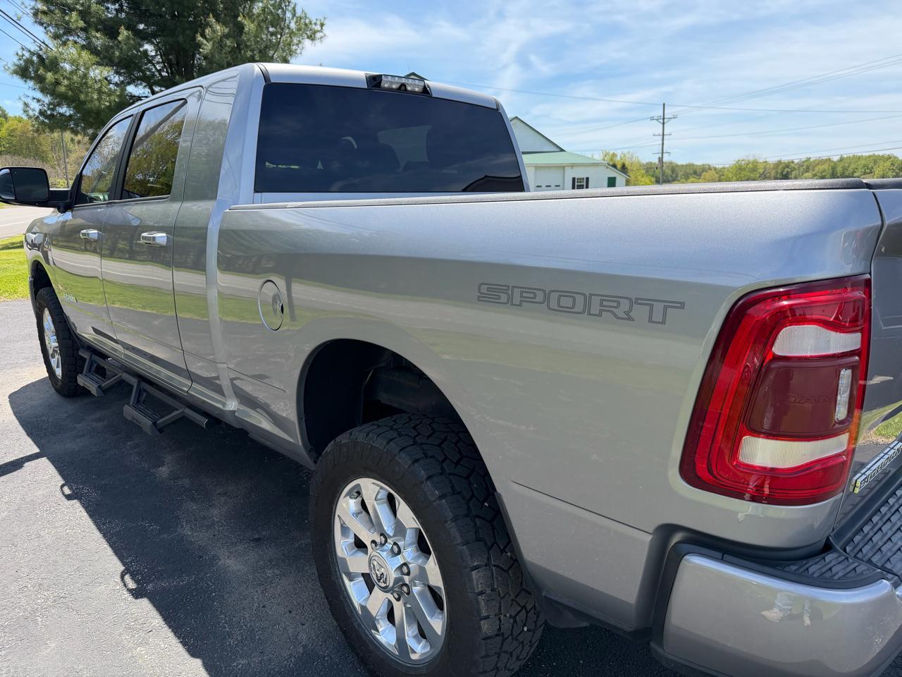 RAM 2500 Big Horn 4x4 Mega Cab 6'4" Box 2019