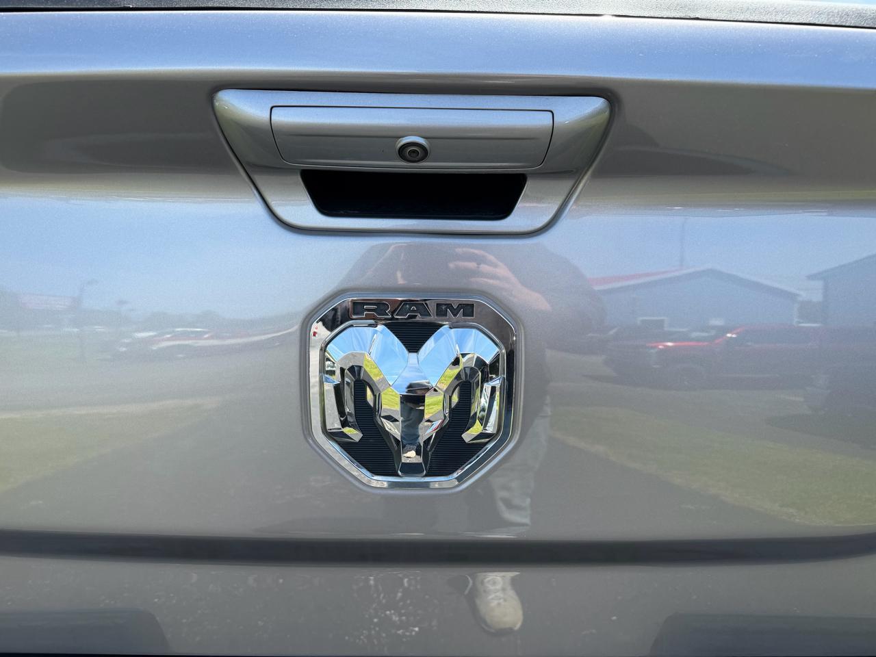 RAM 2500 Big Horn 4x4 Mega Cab 6'4" Box 2019