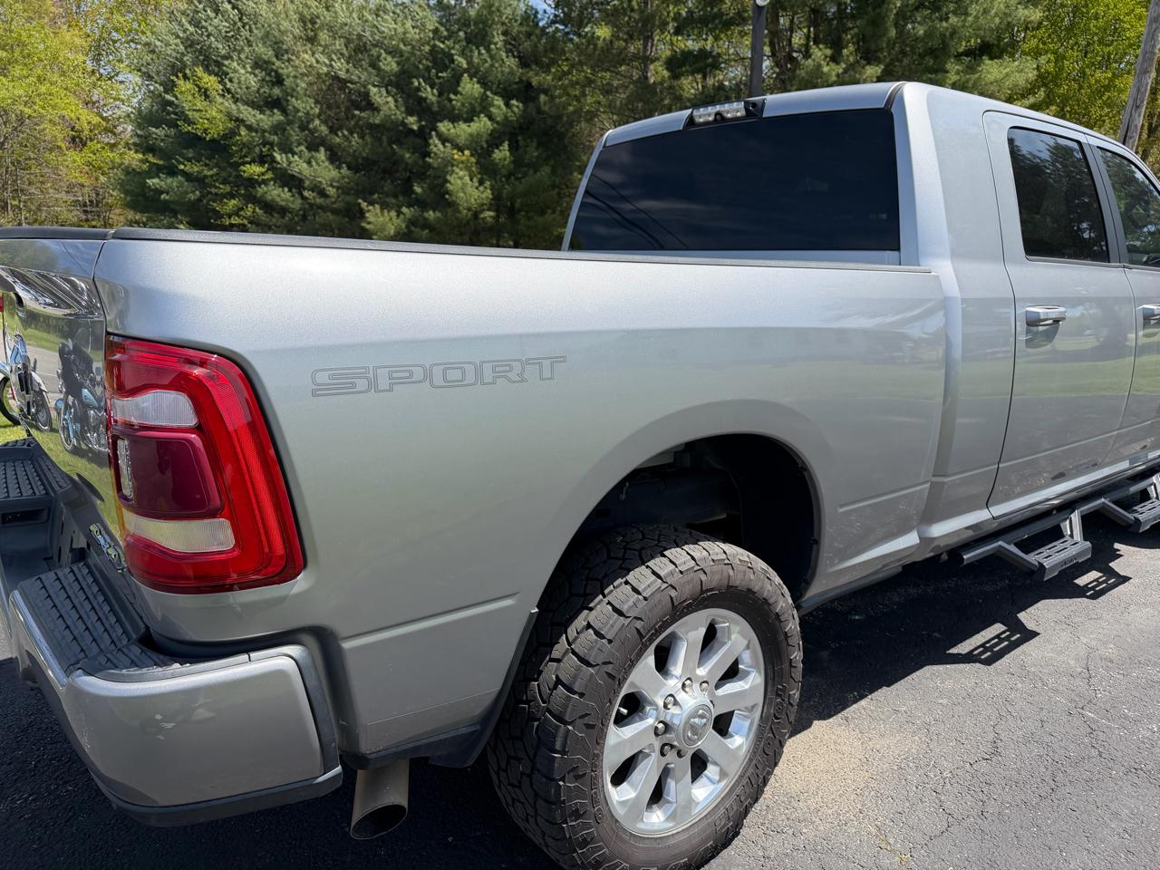 RAM 2500 Big Horn 4x4 Mega Cab 6'4" Box 2019