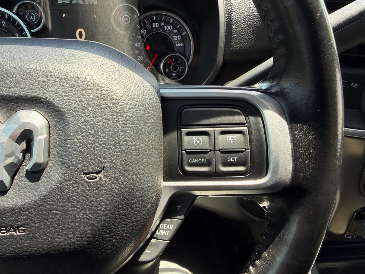 RAM 2500 Big Horn 4x4 Mega Cab 6'4" Box 2019