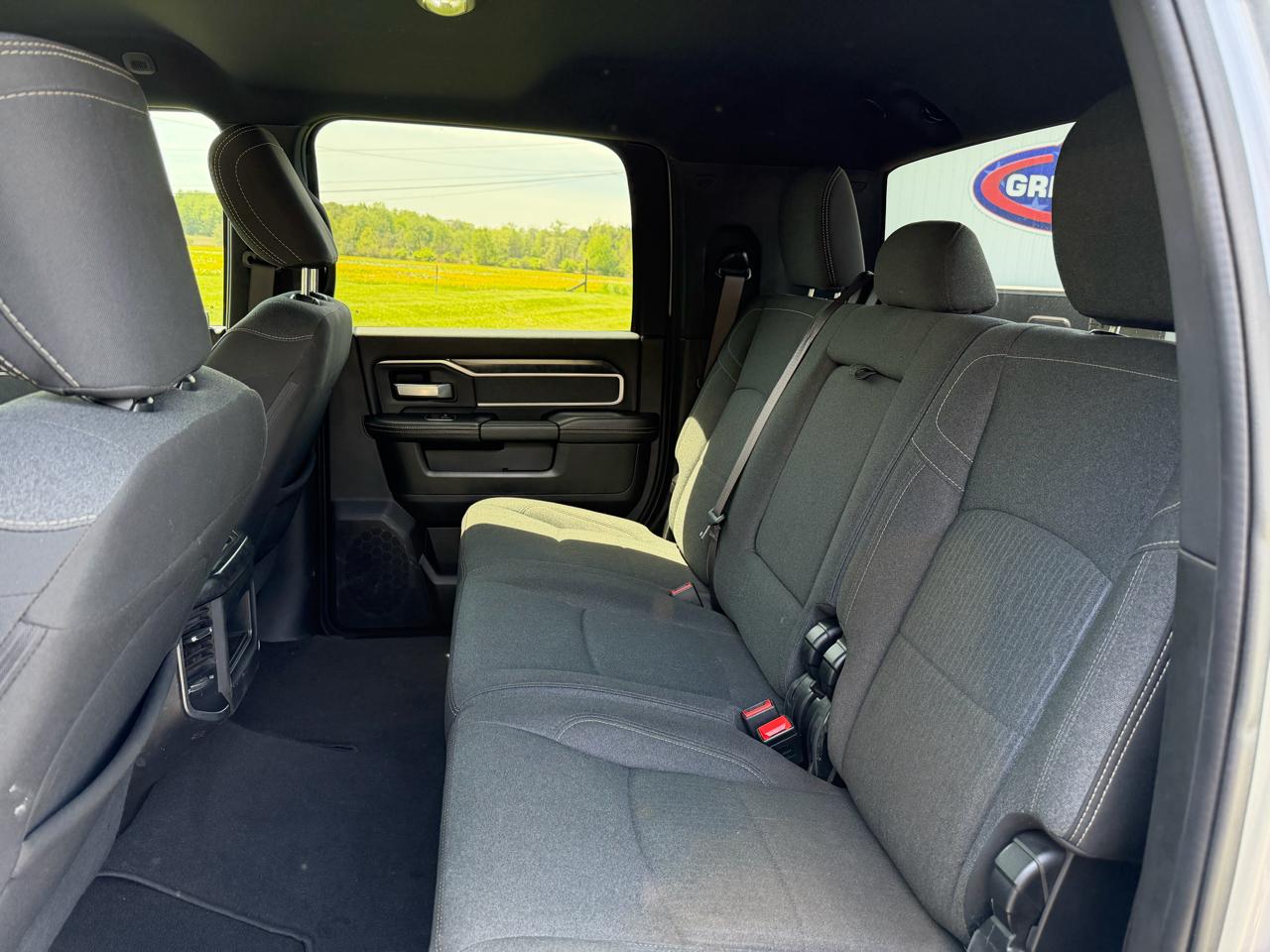 RAM 2500 Big Horn 4x4 Mega Cab 6'4" Box 2019