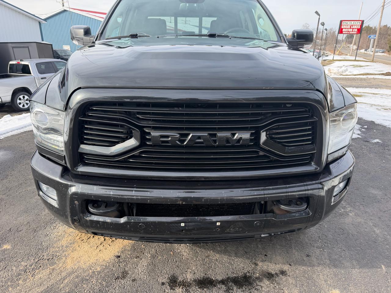 RAM 2500 Laramie 4x4 Crew Cab 6'4" Box 2018