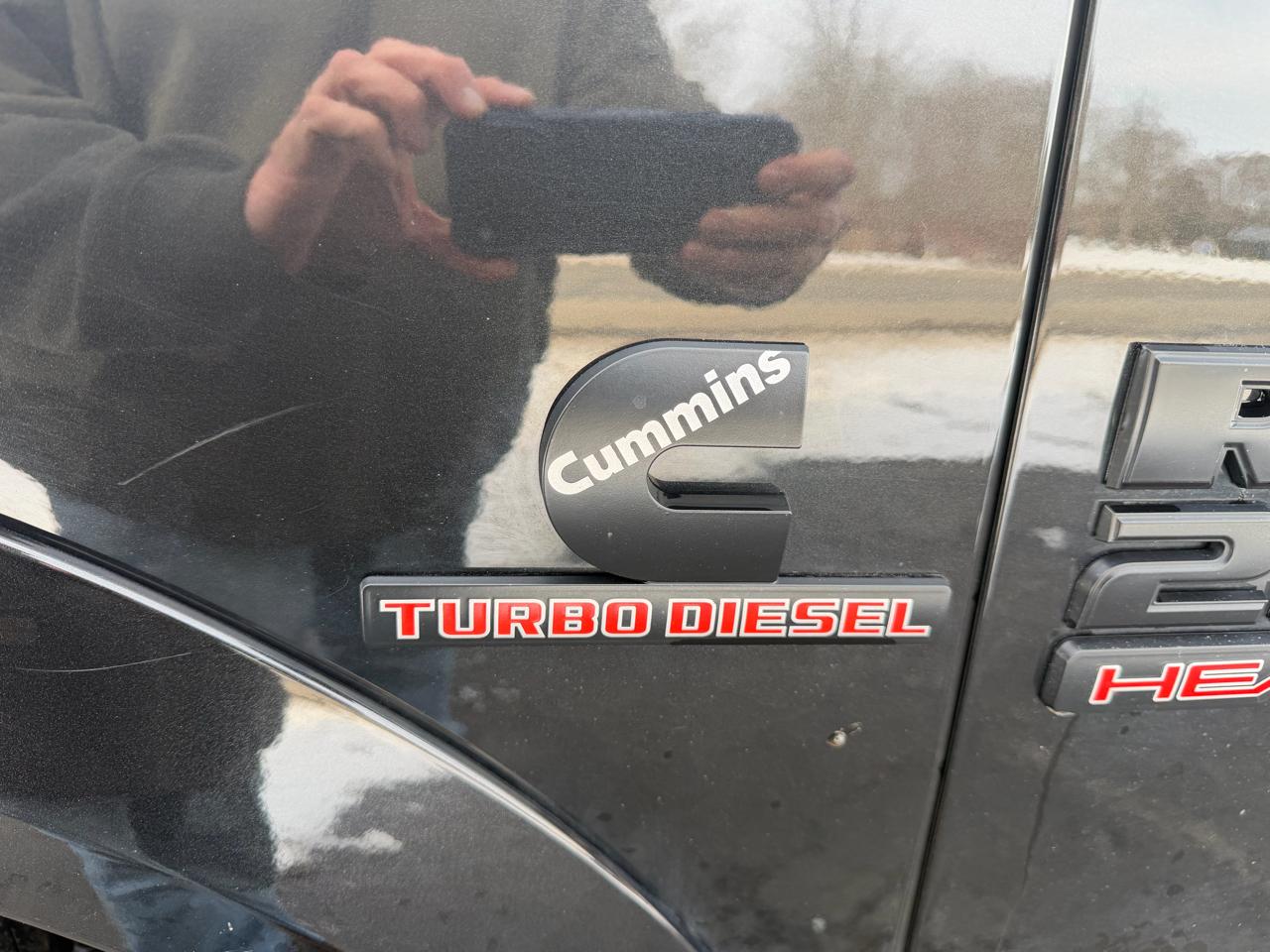 RAM 2500 Laramie 4x4 Crew Cab 6'4" Box 2018