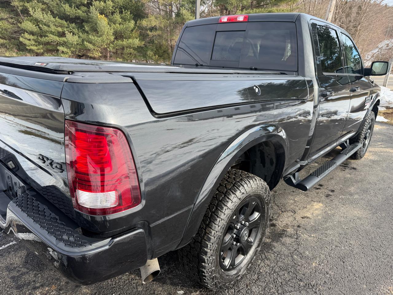 RAM 2500 Laramie 4x4 Crew Cab 6'4" Box 2018