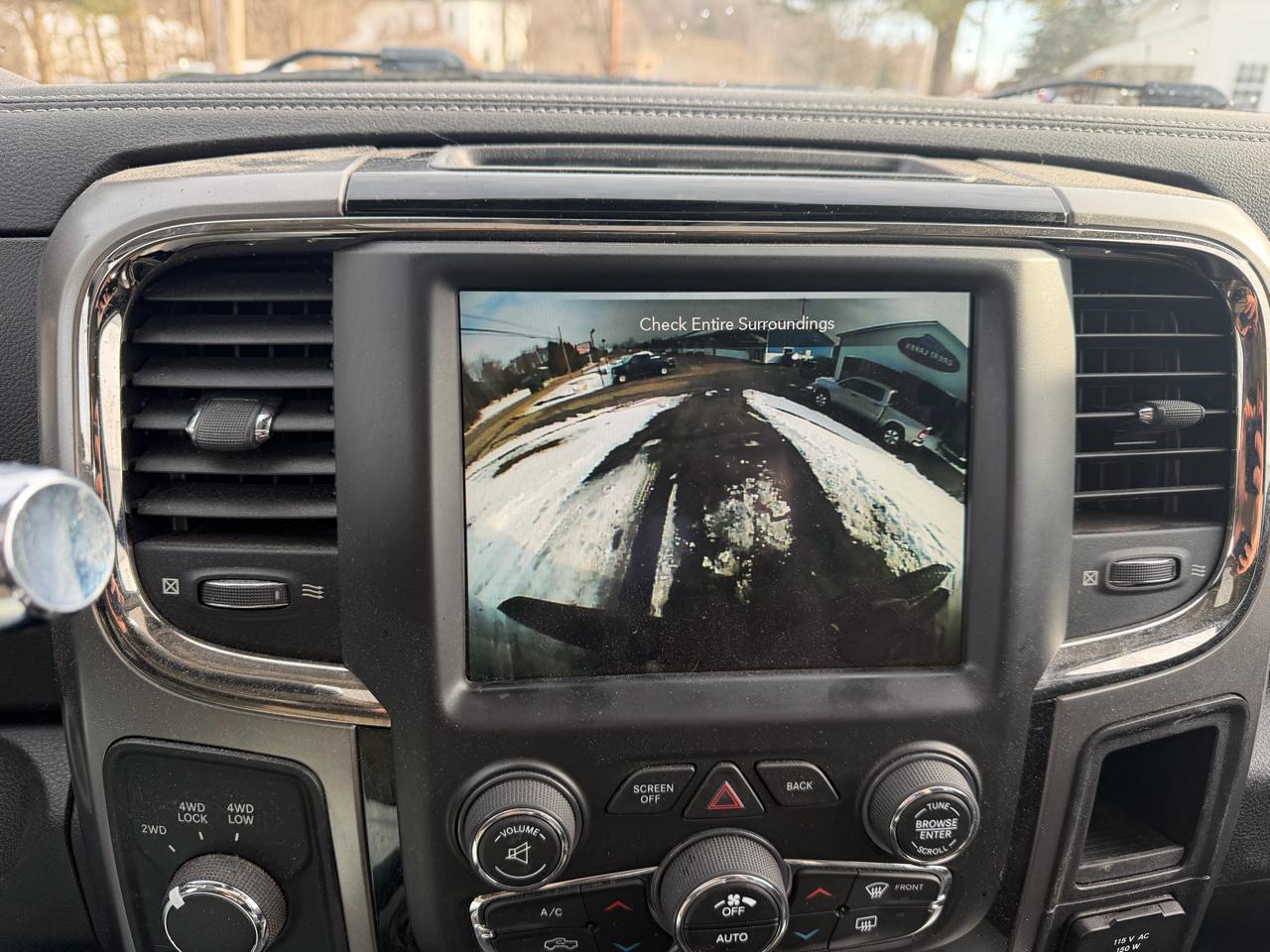 RAM 2500 Laramie 4x4 Crew Cab 6'4" Box 2018