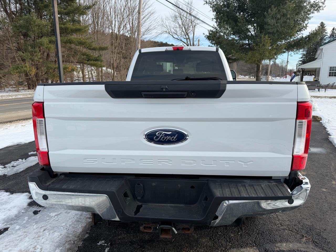 Ford Super Duty F-350 SRW XLT 4WD SuperCab 6.75' Box 2019