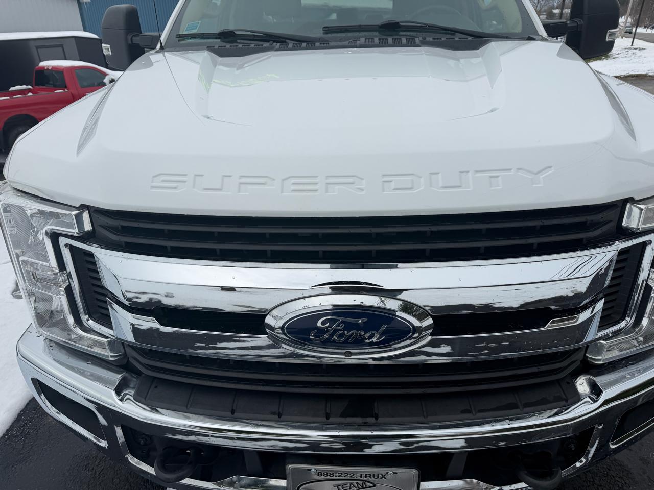 Ford Super Duty F-350 SRW XLT 4WD SuperCab 6.75' Box 2019