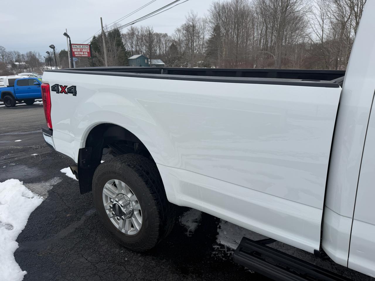 Ford Super Duty F-350 SRW XLT 4WD SuperCab 6.75' Box 2019