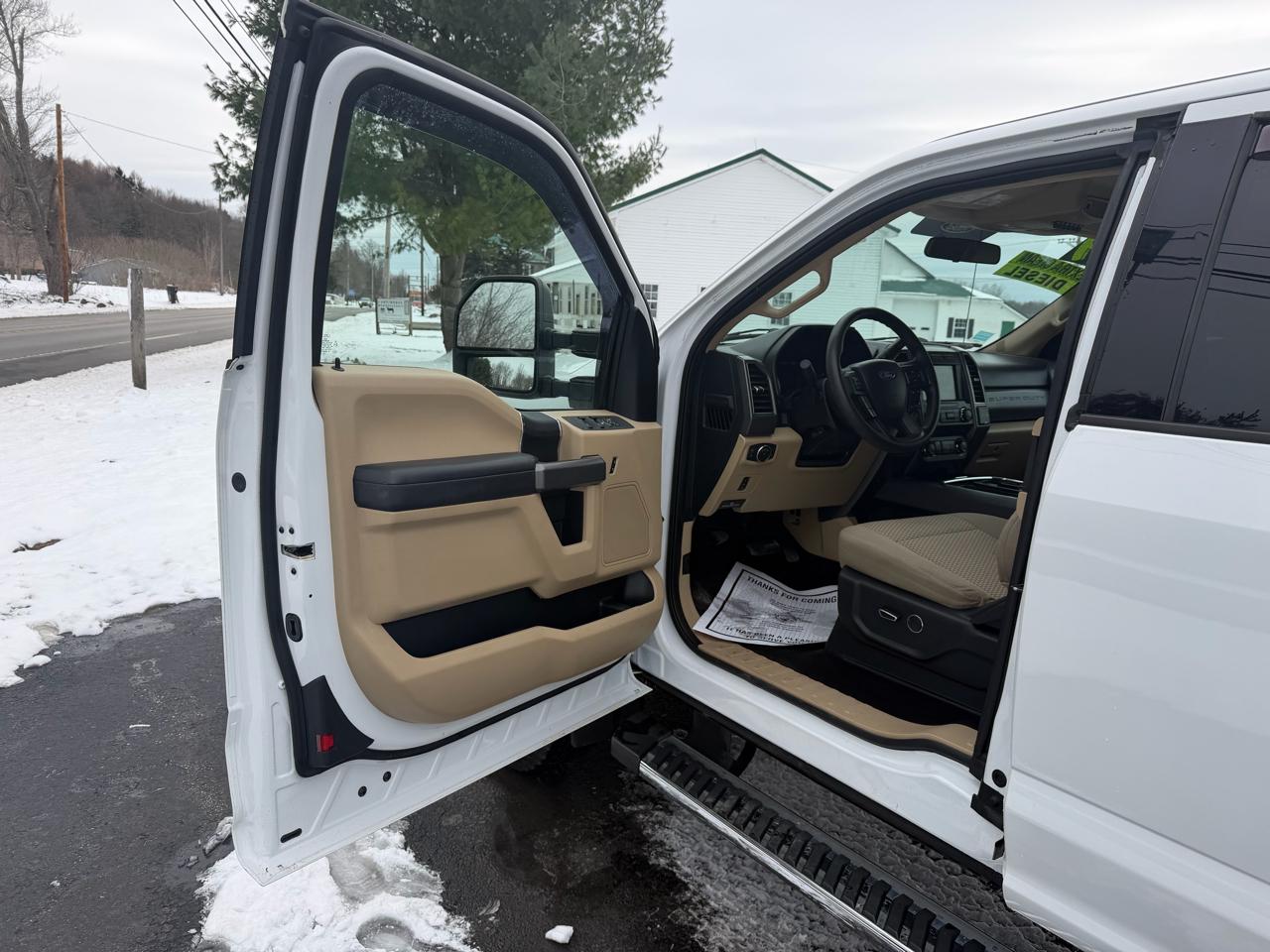 Ford Super Duty F-350 SRW XLT 4WD SuperCab 6.75' Box 2019