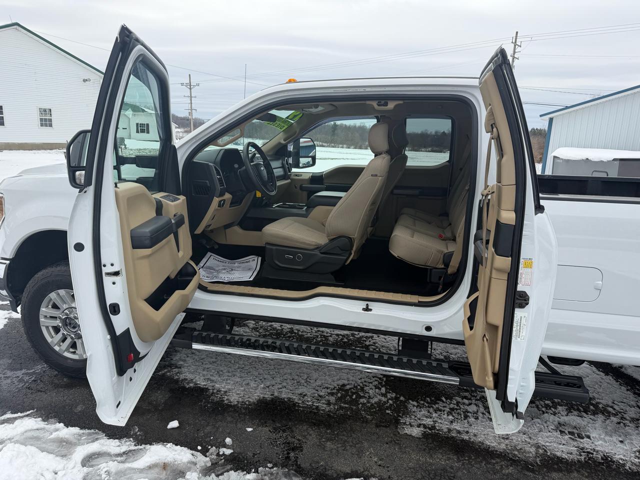 Ford Super Duty F-350 SRW XLT 4WD SuperCab 6.75' Box 2019