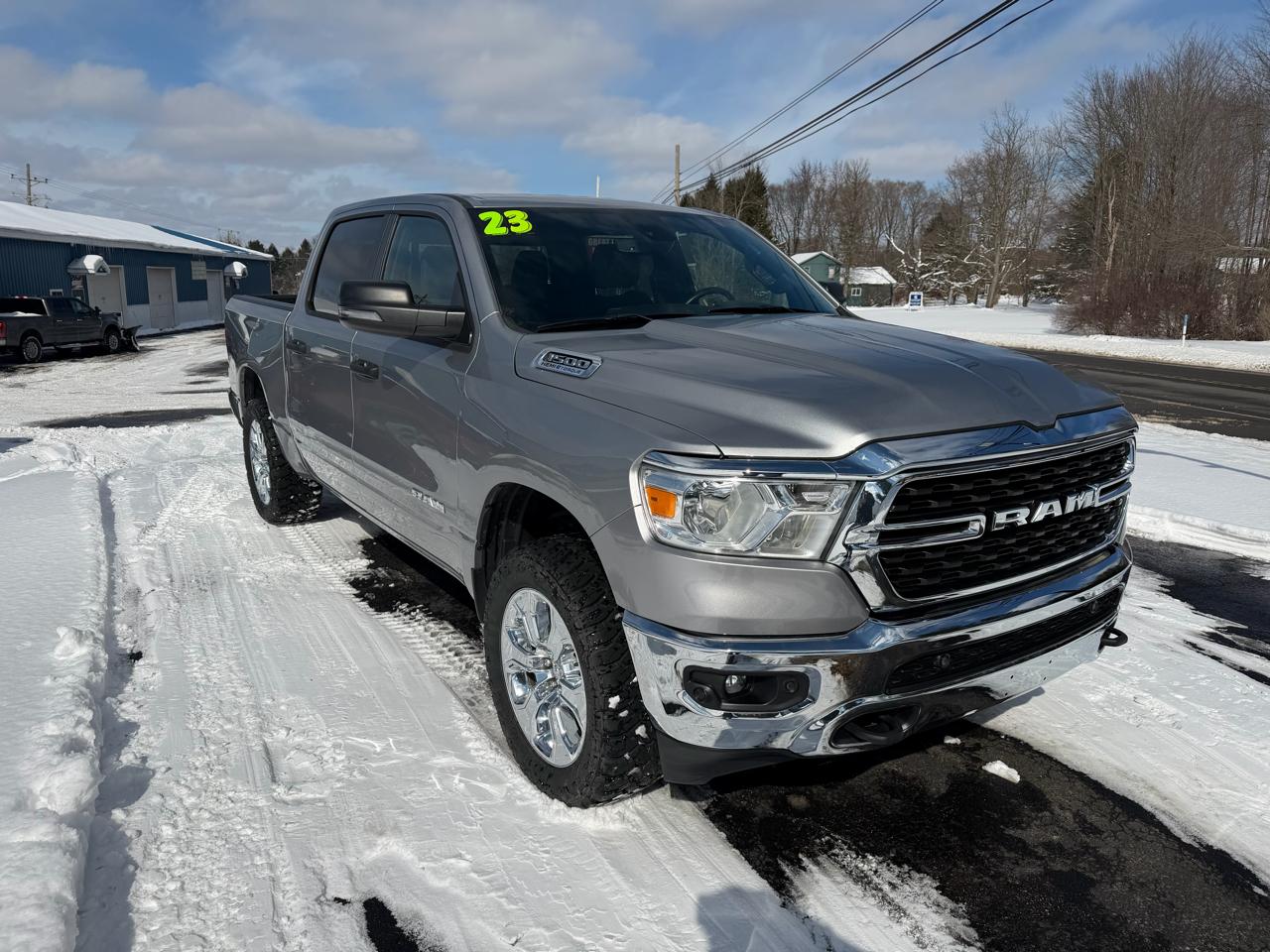 RAM 1500 Big Horn 4x4 Crew Cab 5'7" Box 2023