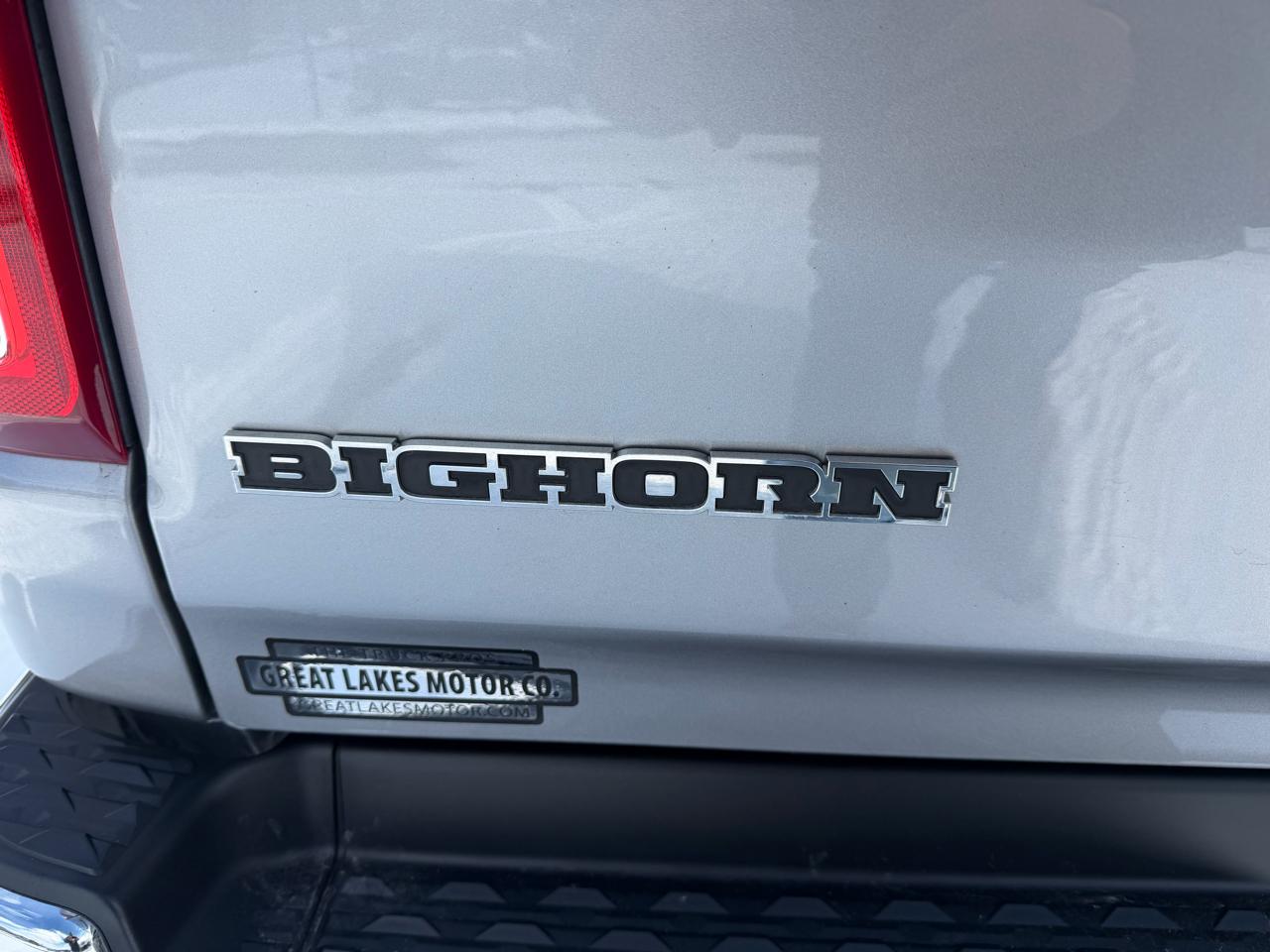 RAM 1500 Big Horn 4x4 Crew Cab 5'7" Box 2023