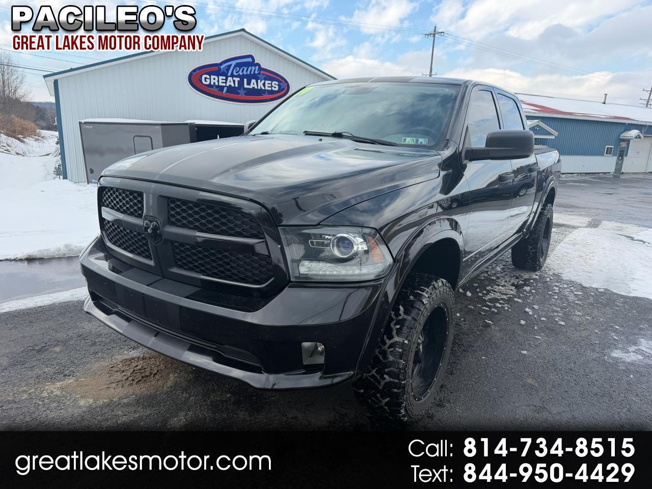 2014 RAM 1500 4WD Crew Cab 140.5" Express