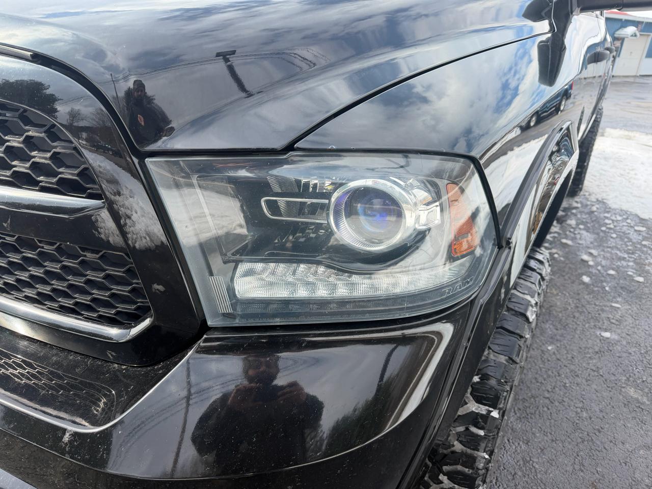 RAM 1500 4WD Crew Cab 140.5" Express 2014