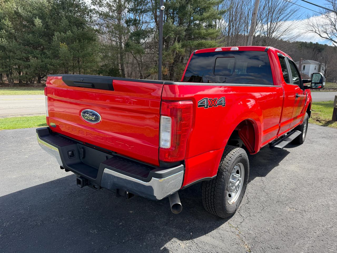 Ford Super Duty F-250 SRW 4WD SuperCab 158" XL 2018