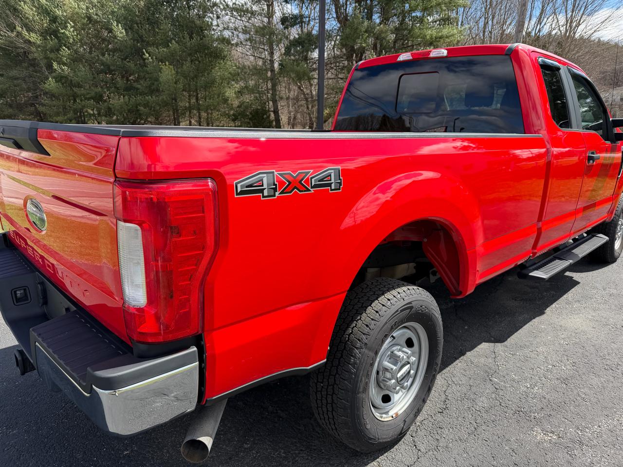 Ford Super Duty F-250 SRW 4WD SuperCab 158" XL 2018