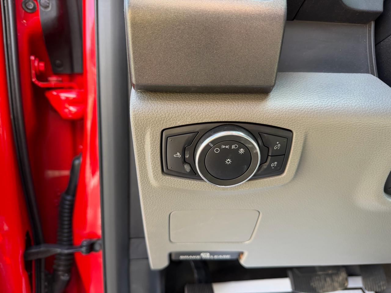 Ford Super Duty F-250 SRW 4WD SuperCab 158" XL 2018