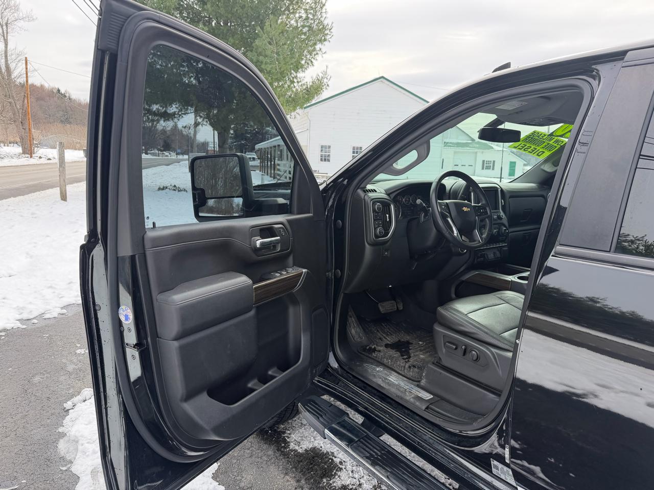 Chevrolet Silverado 2500HD 4WD Crew Cab 159" LT 2020