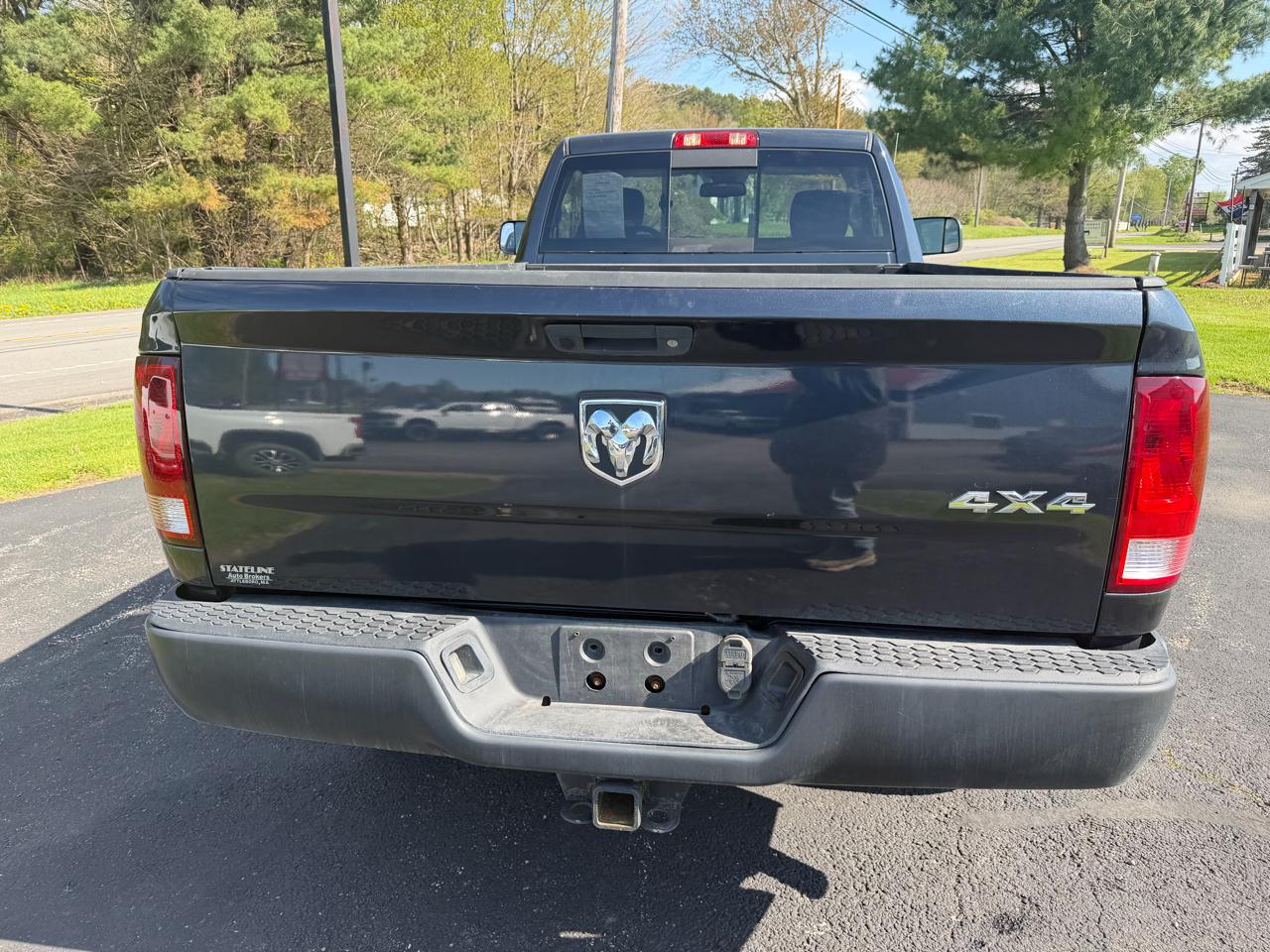 RAM 2500 4WD Reg Cab 140.5" Tradesman 2016