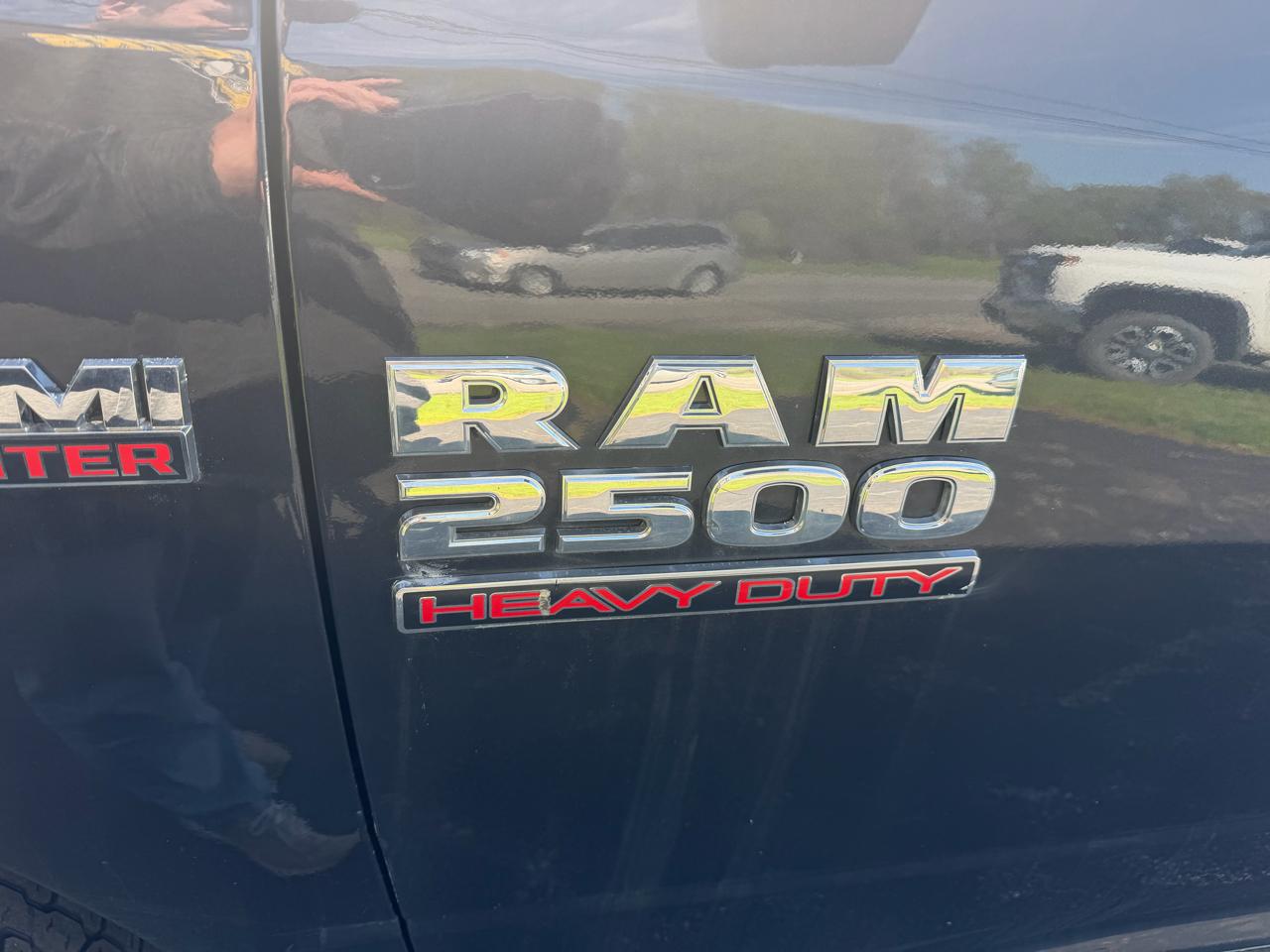 RAM 2500 4WD Reg Cab 140.5" Tradesman 2016