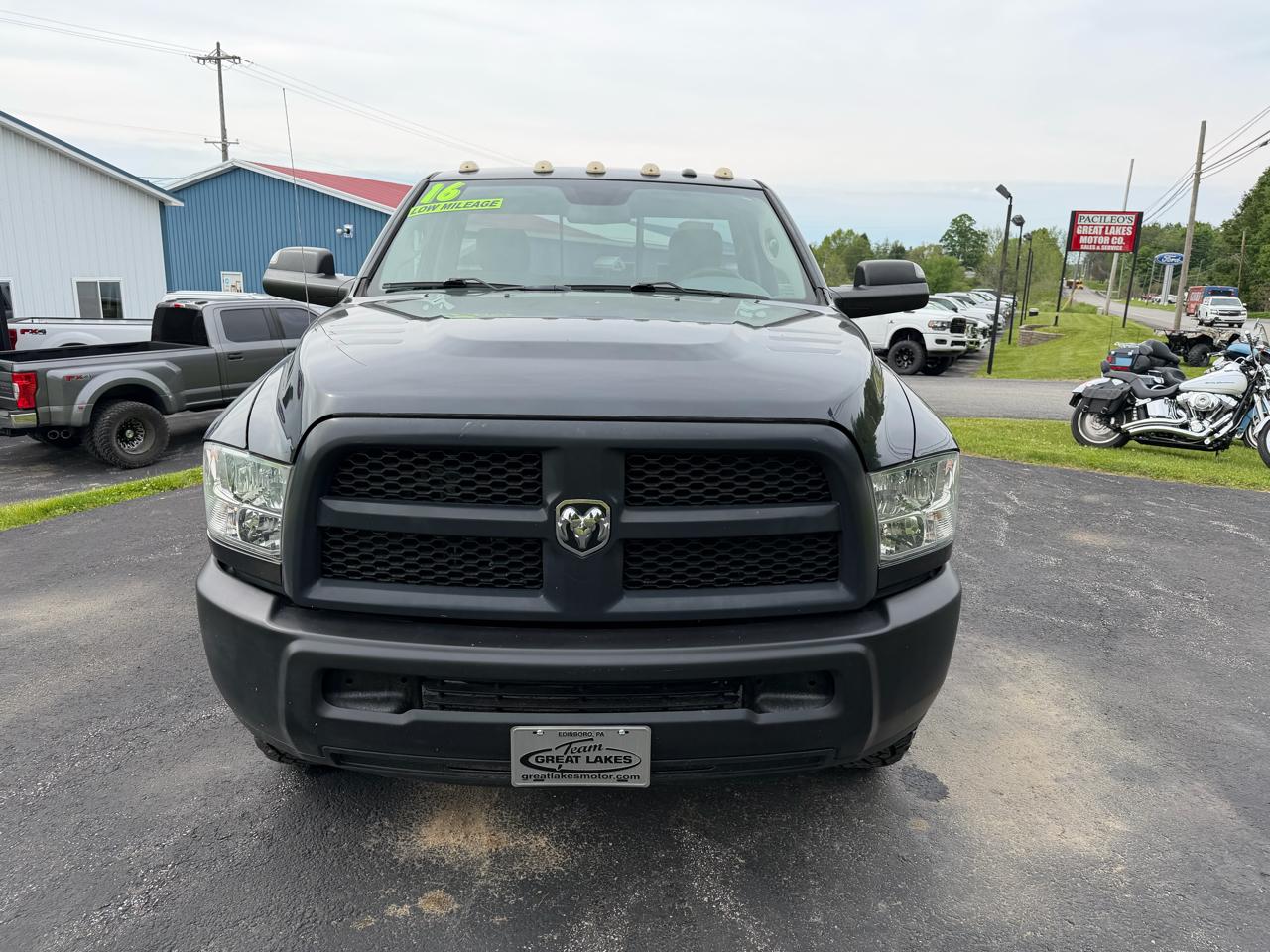 RAM 2500 4WD Reg Cab 140.5" Tradesman 2016
