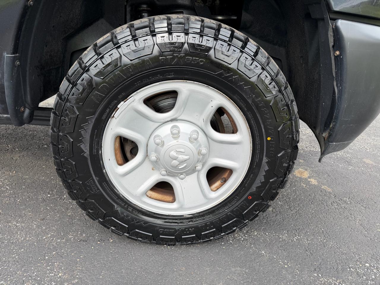 RAM 2500 4WD Reg Cab 140.5" Tradesman 2016