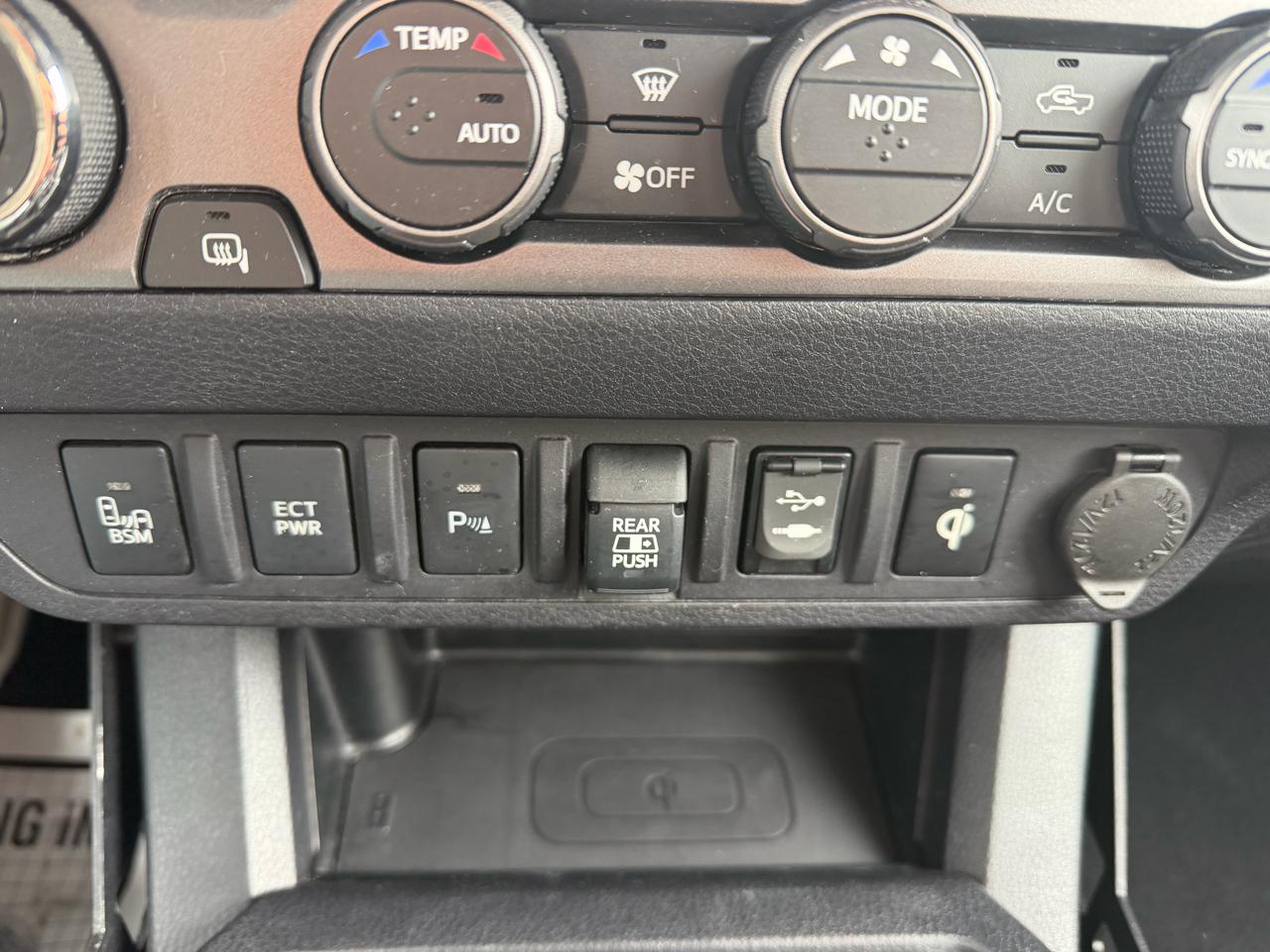 Toyota Tacoma 4WD TRD Off Road Double Cab 5' Bed V6 MT (Natl) 2019