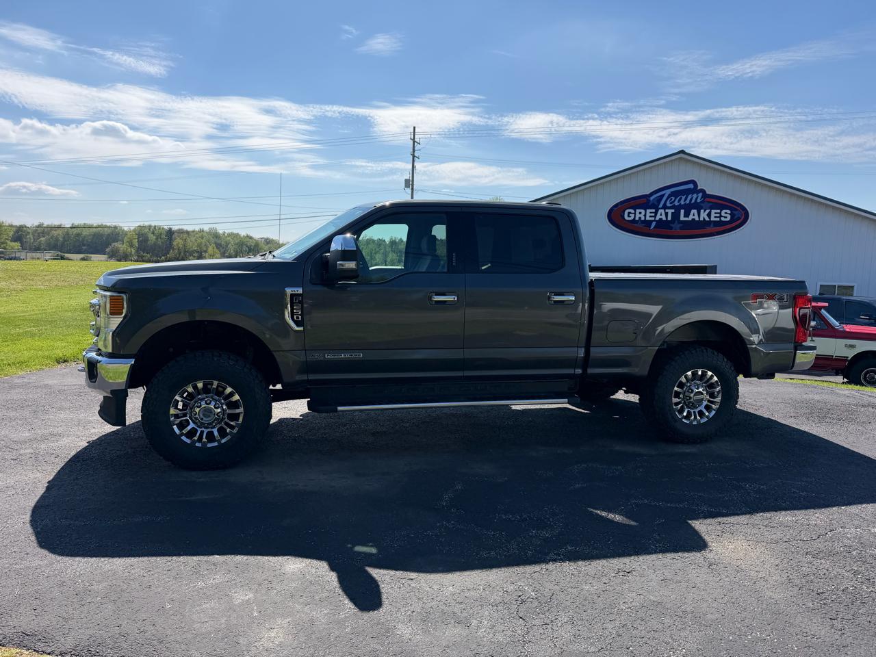 Ford Super Duty F-250 SRW XLT 4WD Crew Cab 6.75' Box 2020
