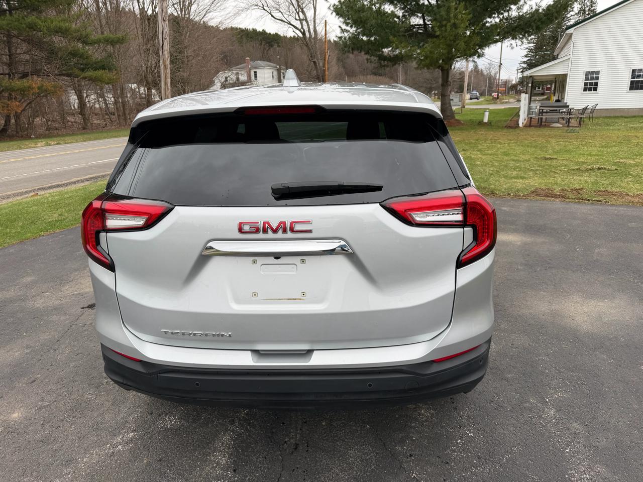 GMC Terrain FWD 4dr SLE 2022