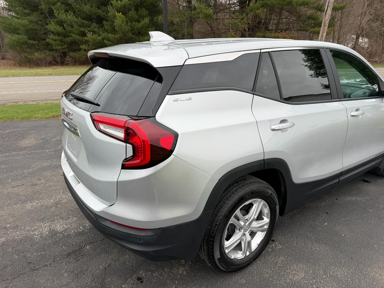 GMC Terrain FWD 4dr SLE 2022