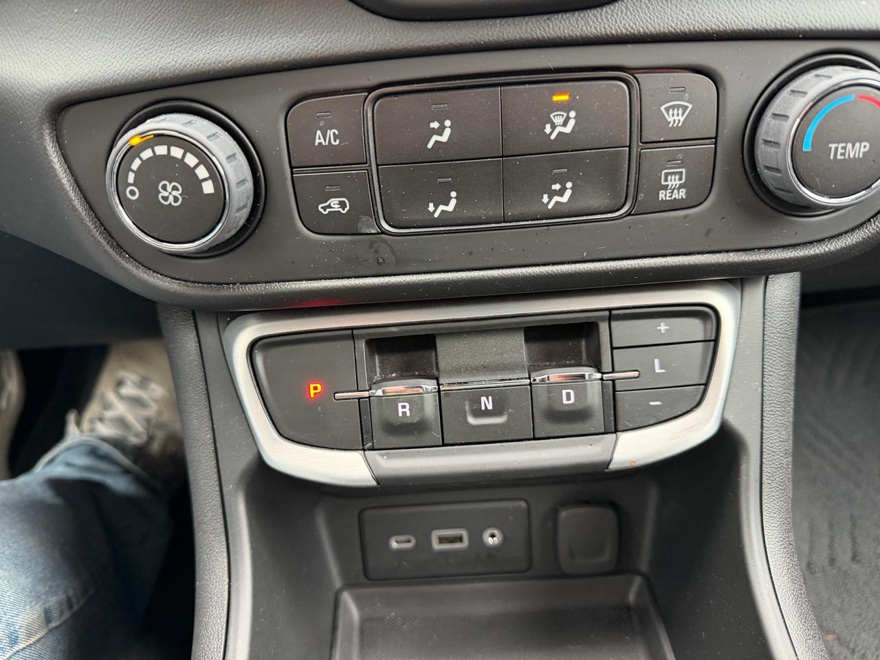 GMC Terrain FWD 4dr SLE 2022