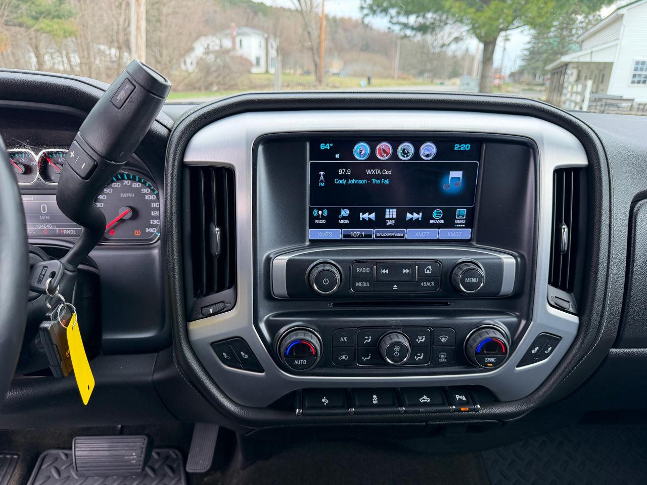 GMC Sierra 1500 4WD Crew Cab 143.5" SLE 2017